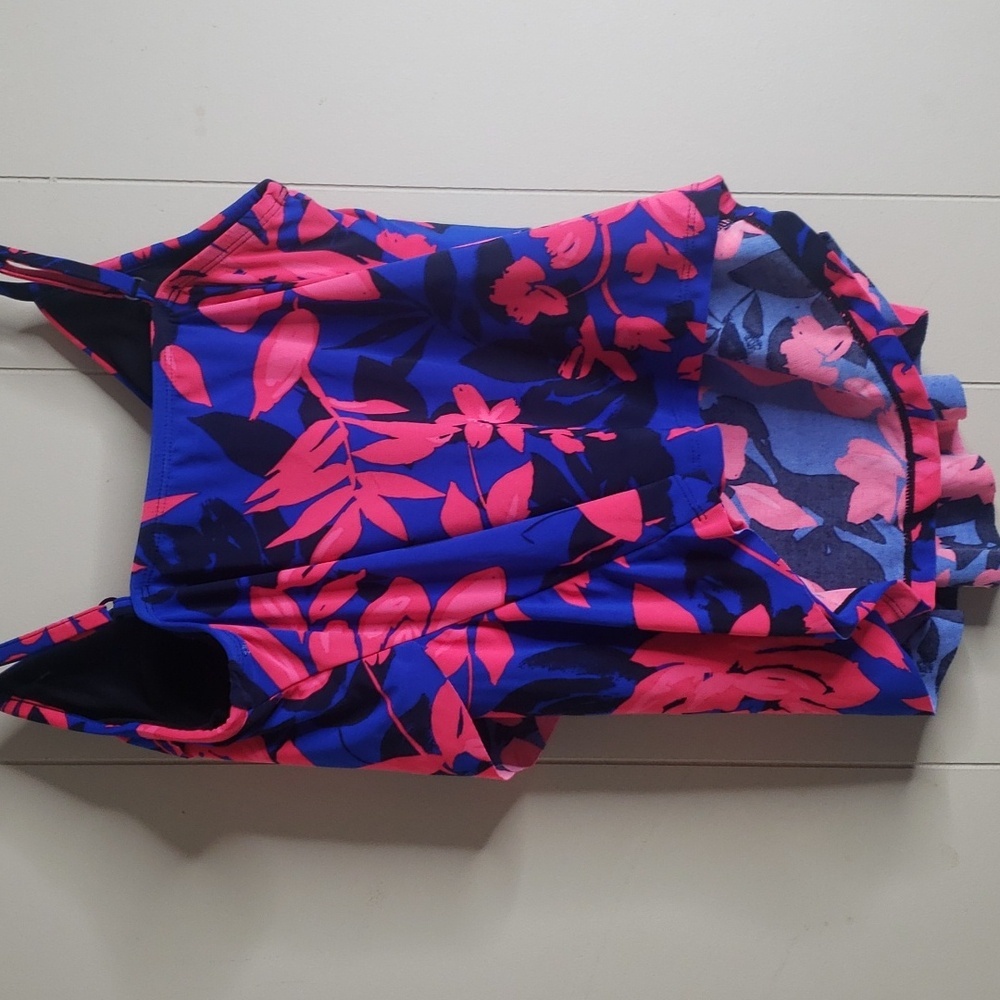 Women's UPF 50 Tiered Tankini Top Aqua Green Small - Picture 7 of 7